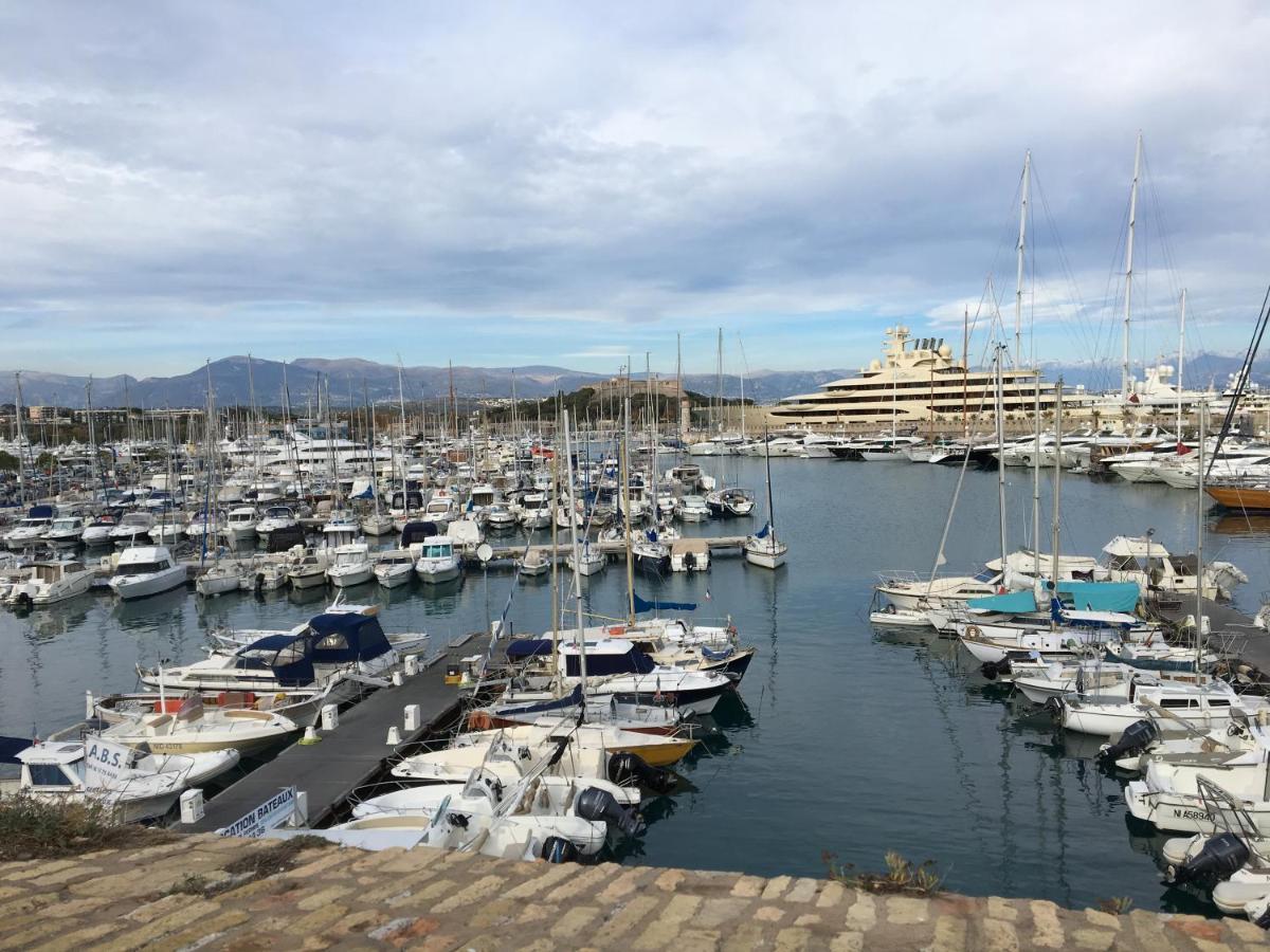 Charmant Studio Vieil Antibes Exterior foto